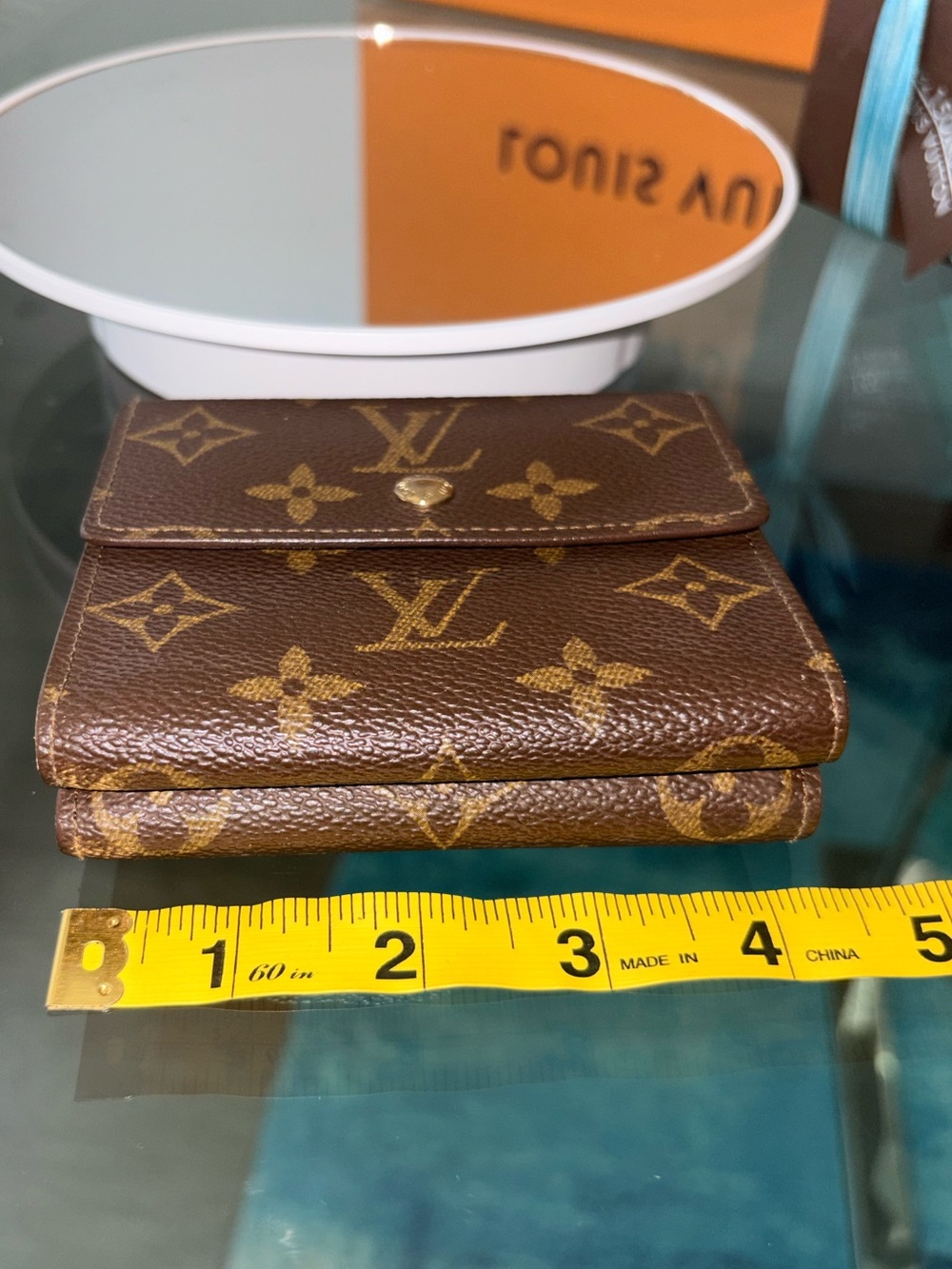 Louis Vuitton Compact Monogram Wallet - Picture 8 of 16